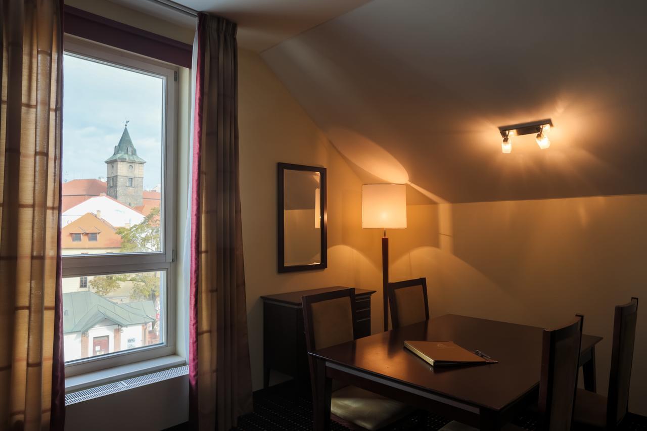 U Zvonu Hotel Plzen Exterior photo